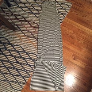 90s Retro Maxi Dress